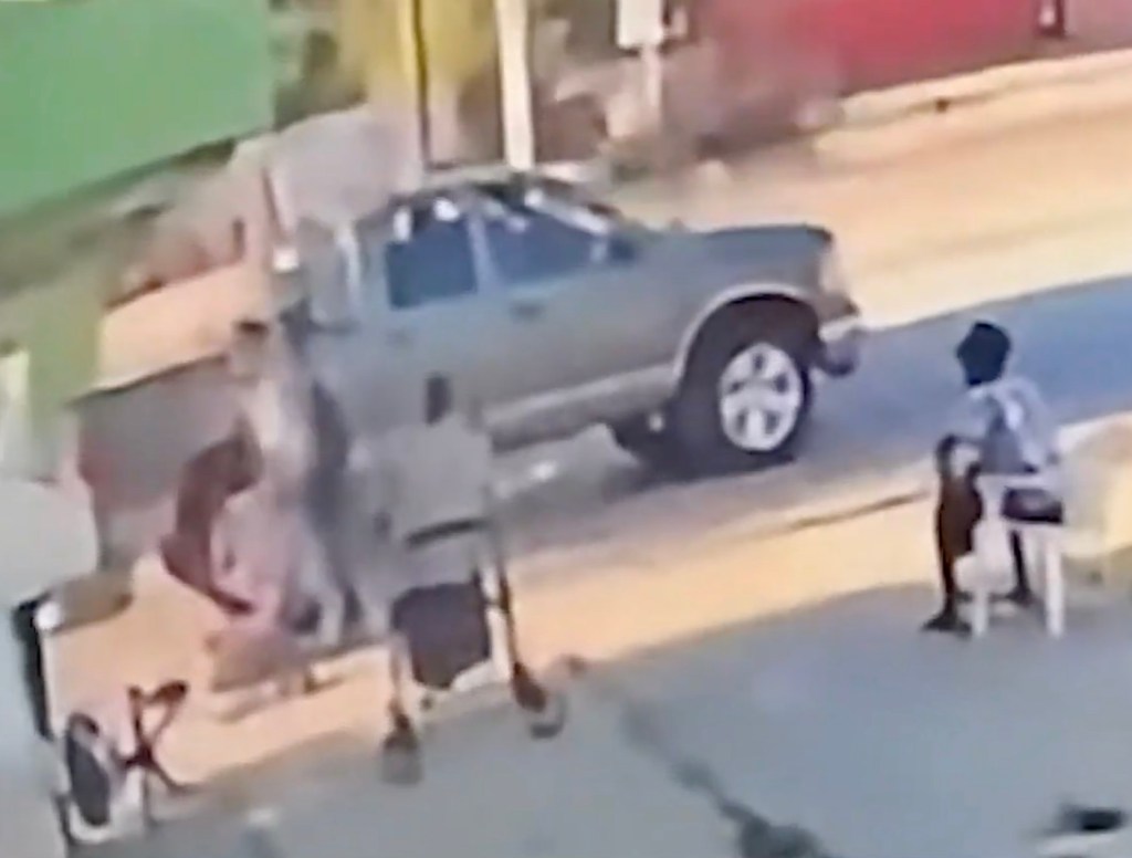 Homeless man dies weeks after being pummeled in unprovoked gas station attack, family says