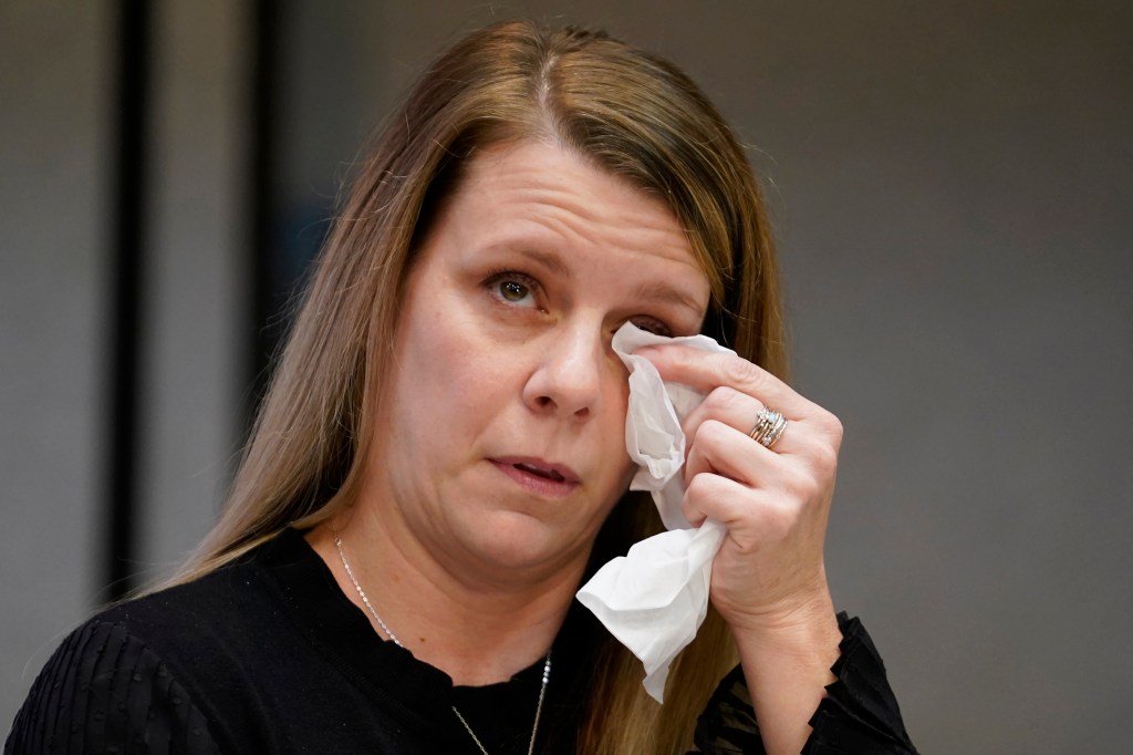 Gabby Petito’s mom slams ‘armchair detectives’ for ‘exploiting’ travel vlogger’s death 5 years on