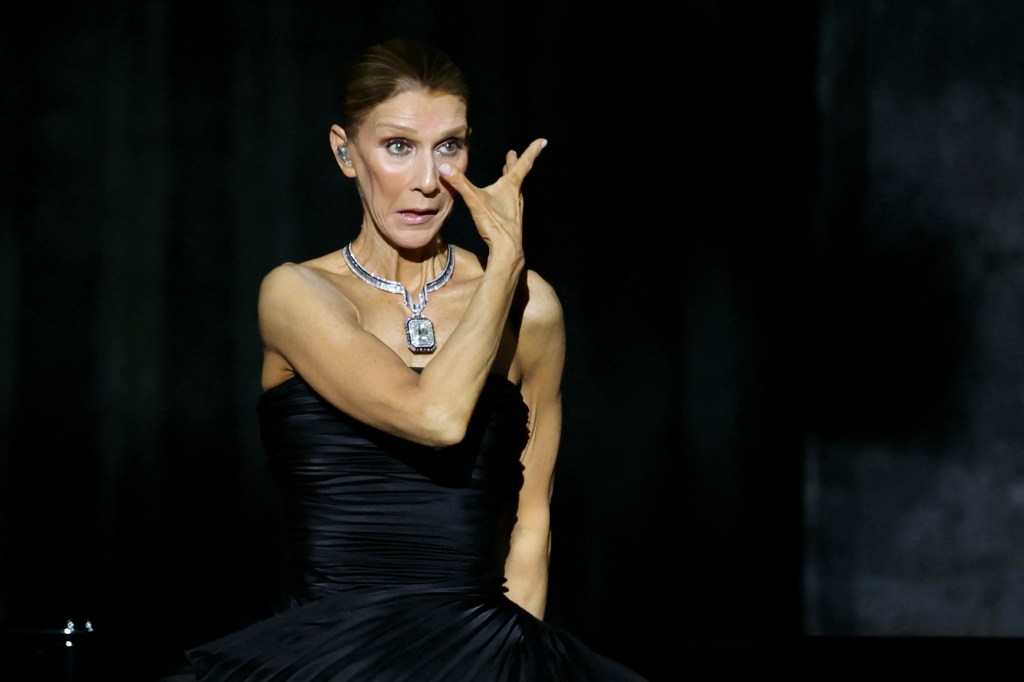 Céline Dion breaks down in tears as she makes her emotional return to the stage after yearslong health battle