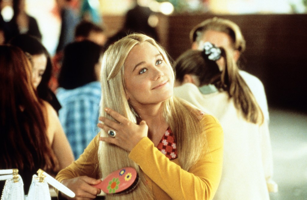 Christine Taylor reveals how much weight she was asked to lose for ‘The Brady Bunch Movie’: ‘I was embarrassed’