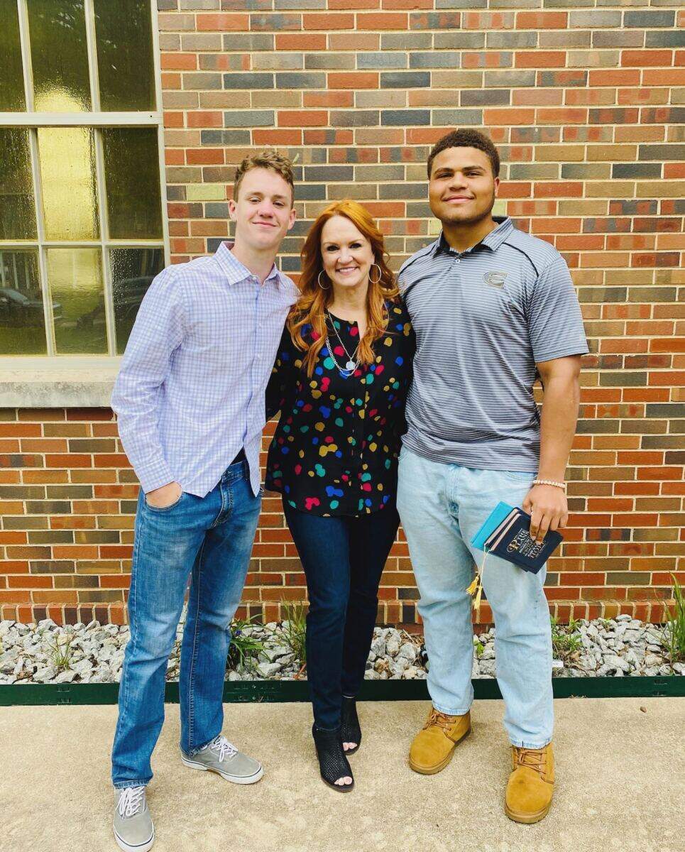 ‘Pioneer Woman’ Ree Drummond’s son Jamar detained for biting cop months before assault arrest