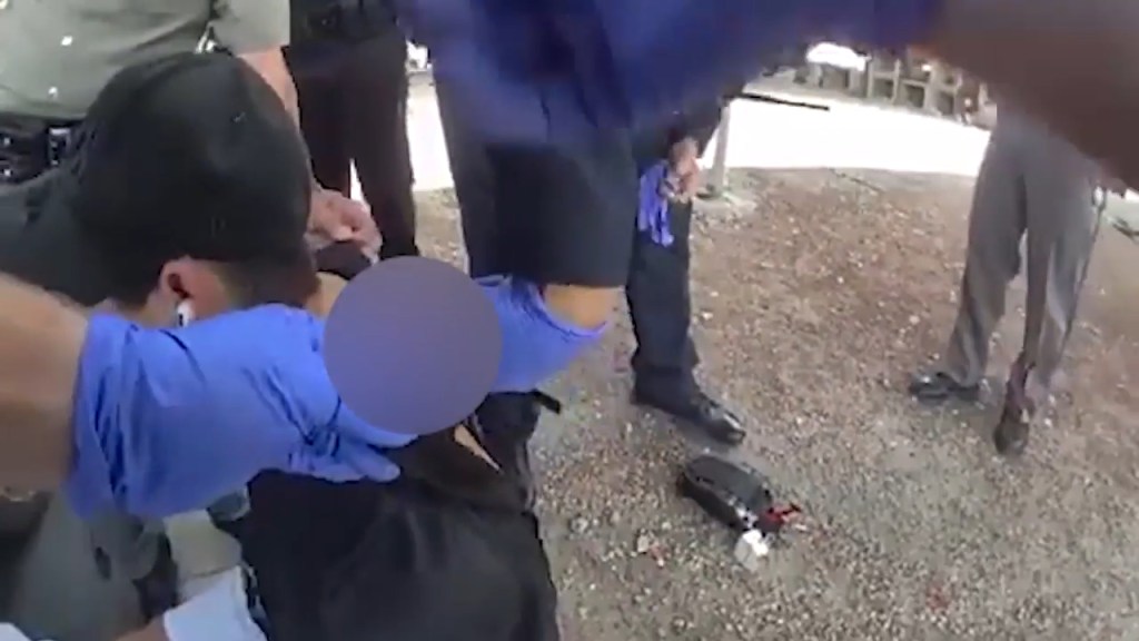 Bodycam footage captures moments after ICE shooting of Venezuelan migrant in Austin