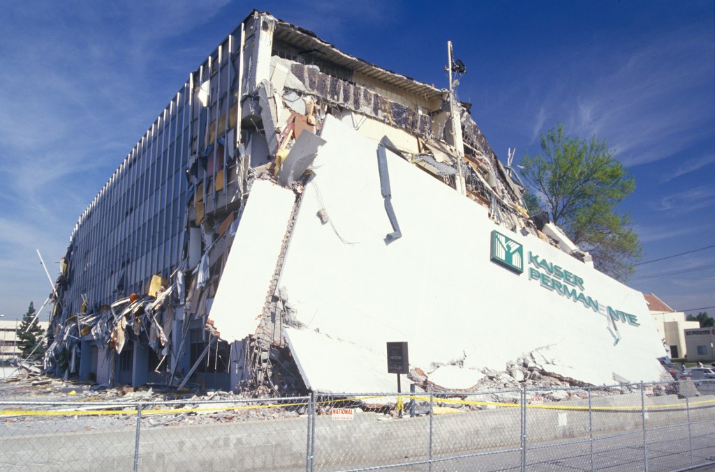 Earthquake experts ramp up chances of huge California disaster as worrying new calculations drops