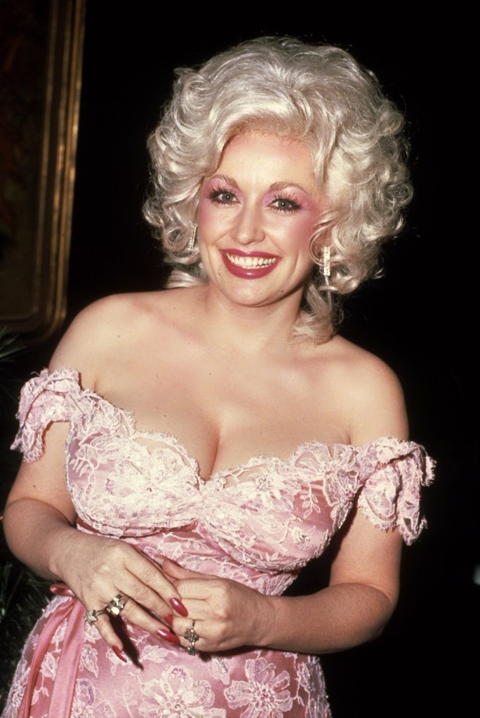 Dolly Parton’s secret trip for experimental cancer treatment revealed