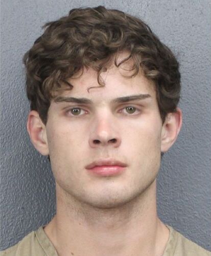 Controversial ‘looksmaxxing’ streamer Clavicular charged with rape, drugging: report