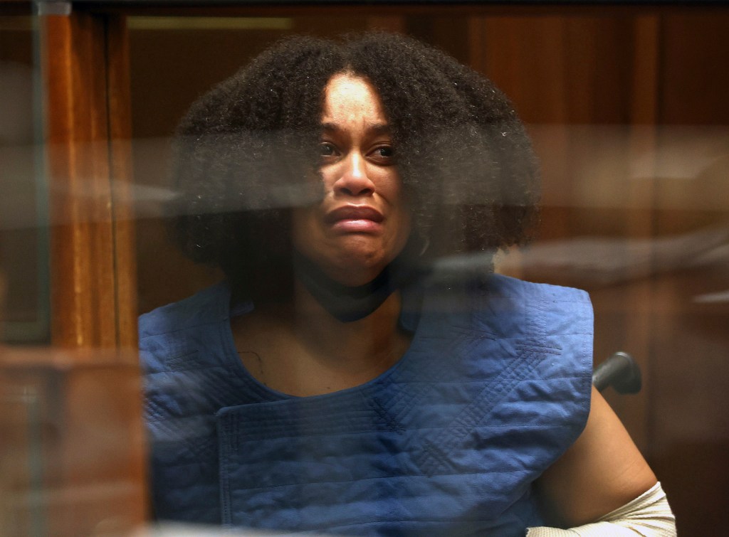 Family of victims in 130mph LA crash storm out of court as gruesome photo shown at Nicole Linton trial
