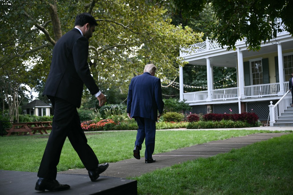 Lip reader reveals Trump’s surprising offer to Mamdani after their NYC meeting