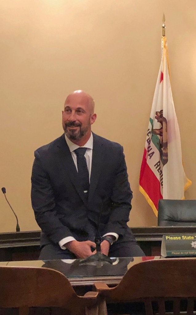 Disgraced California lawmaker caught making NFL bets in emails with dive bar