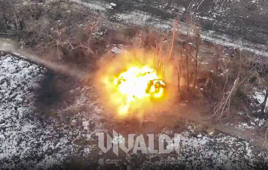 Ukraine airdrops killer robots behind enemy lines to take out 3K Russian troops: ‘historic moment’