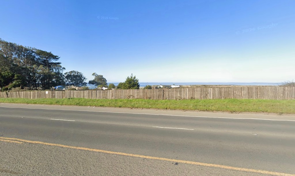 California beach town erupts over $10M sidewalk project that blocks ocean views