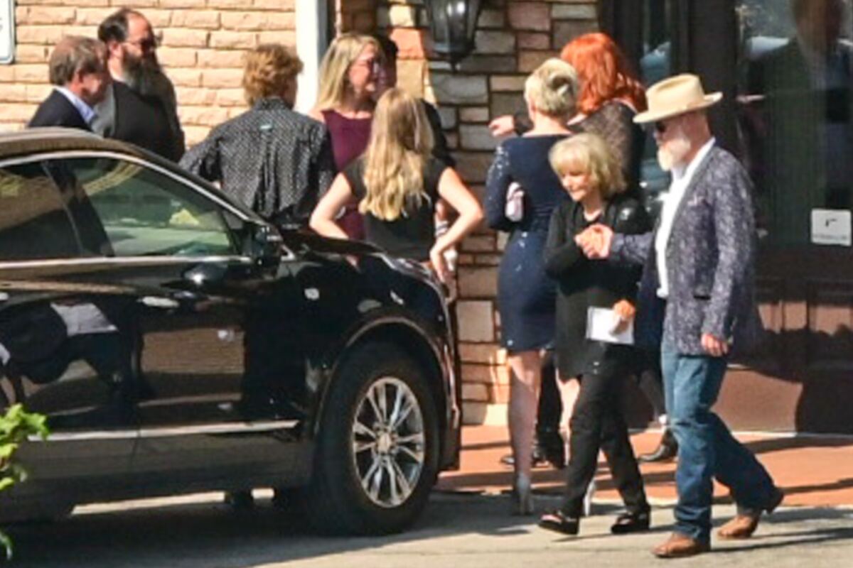 Dolly Parton’s cousin reveals intimate details about late country singer’s ‘small’ burial: ‘Just what she wanted’