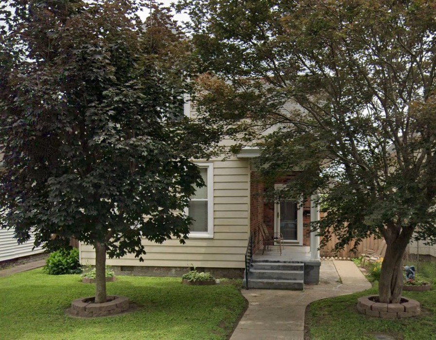 Indiana mom was ‘passed out drunk’ as 3-year-old son drowned in pool after she pounded 5 tallboys: cops