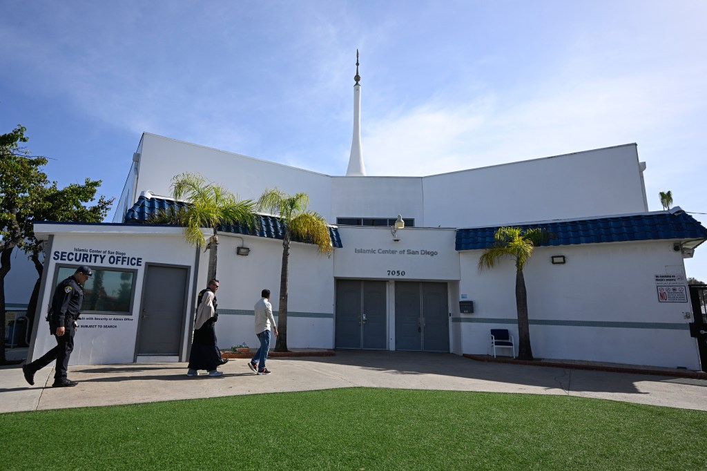 Mom of San Diego mosque shooter tries to pass the blame for bloodbath — after 17-year-old accomplice unmasked
