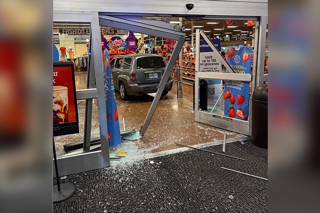 Texas driver arrested after ‘intentionally’ crashing into a closed Kroger to use bathroom: cops