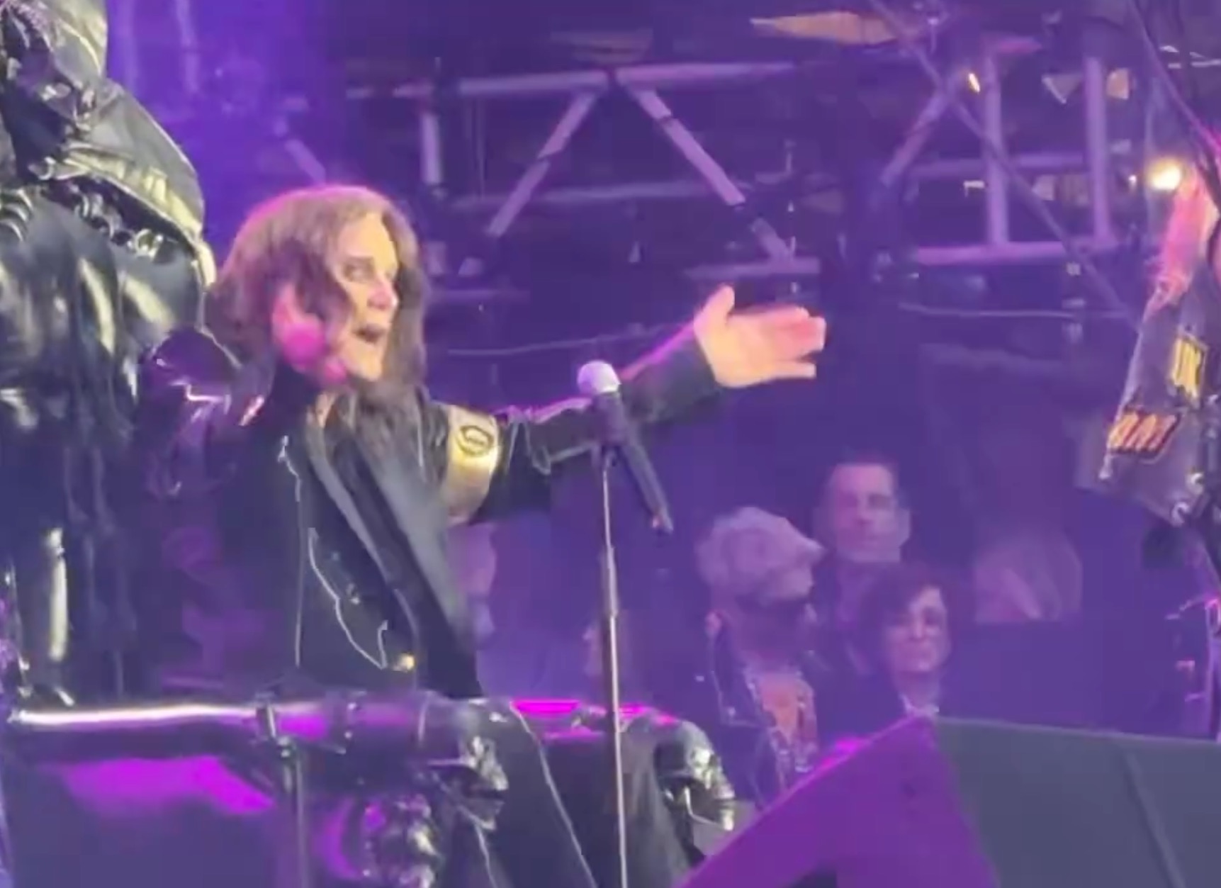Kelly Osbourne reveals poignant final message from dad Ozzy before his death