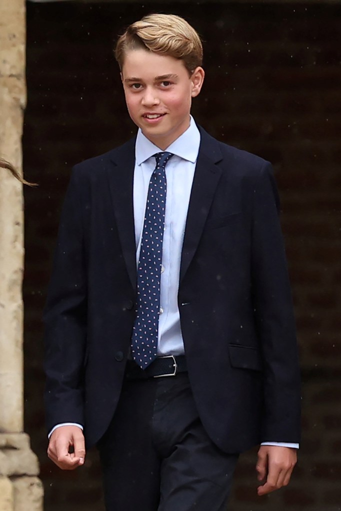 Prince William and Kate Middleton drop off Prince George, 13, for first day at Eton College