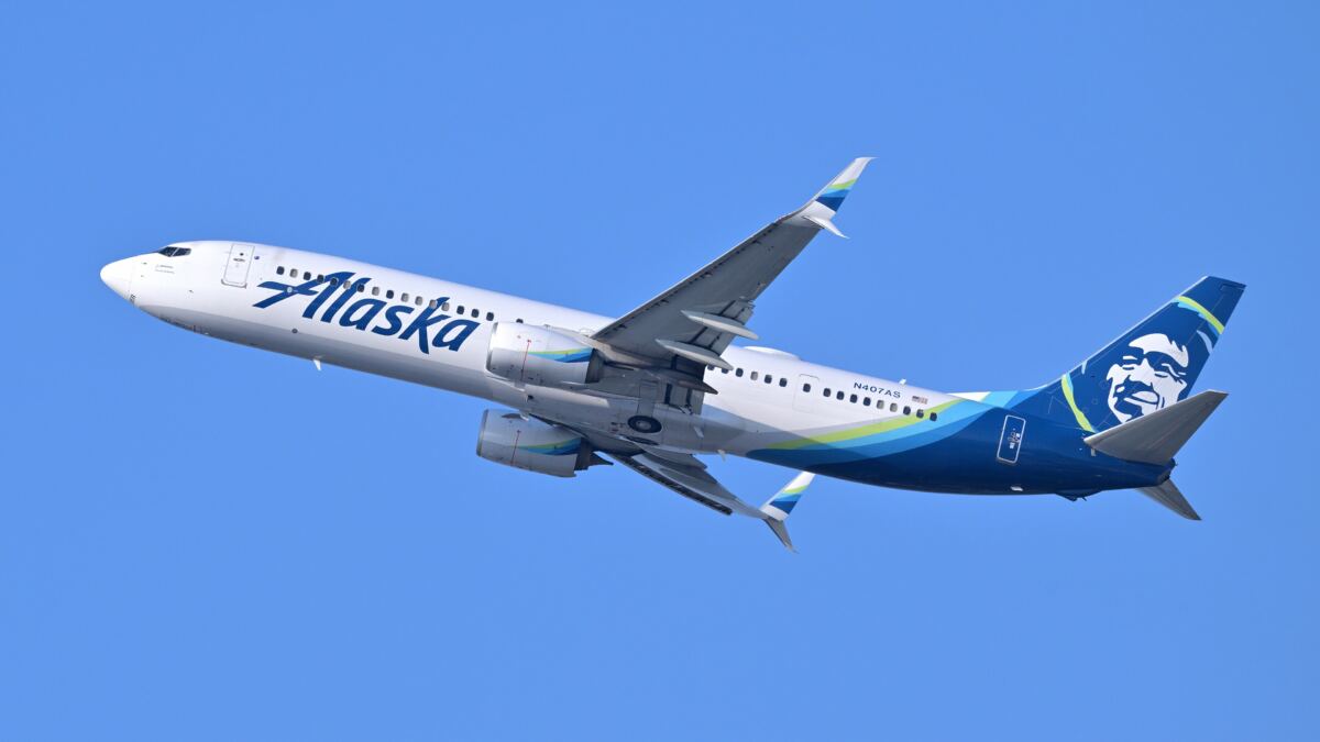 California flight attendants erupt as ‘illegal’ new FAA plan announced