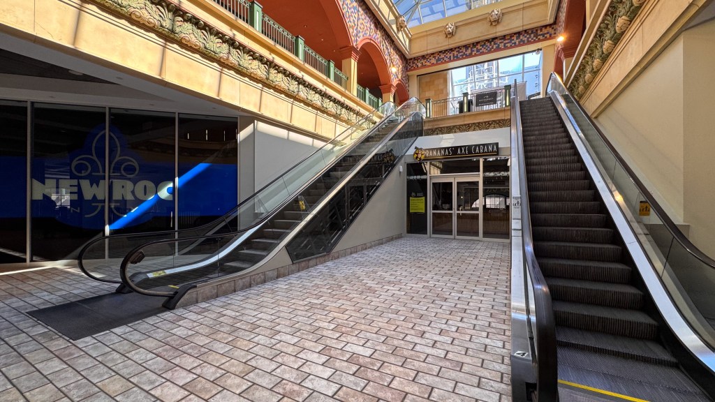 Monstrous NY shopping mall that aimed to spark troubled downtown devolves into bane of Dem-run city