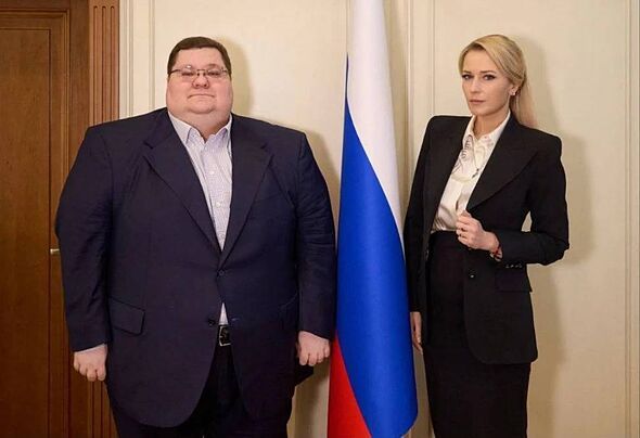 Plus-size Putin official goes viral: ‘Can’t push him out a window’
