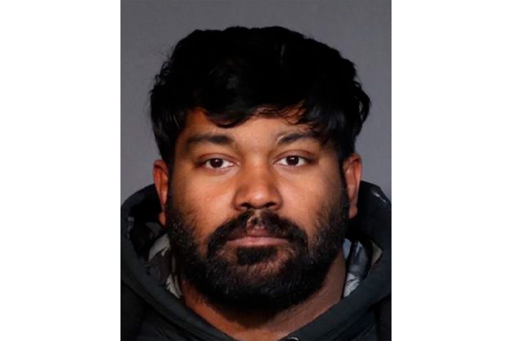 Twisted store owner beat, sexaully assaulted rivals who mocked his claim of being ‘King of New York’: feds