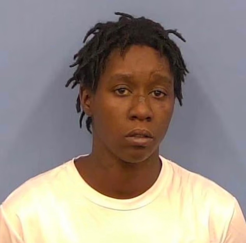 Crazed Wendy’s staffer stabbed co-worker in head while telling her, ‘I am going to kill you