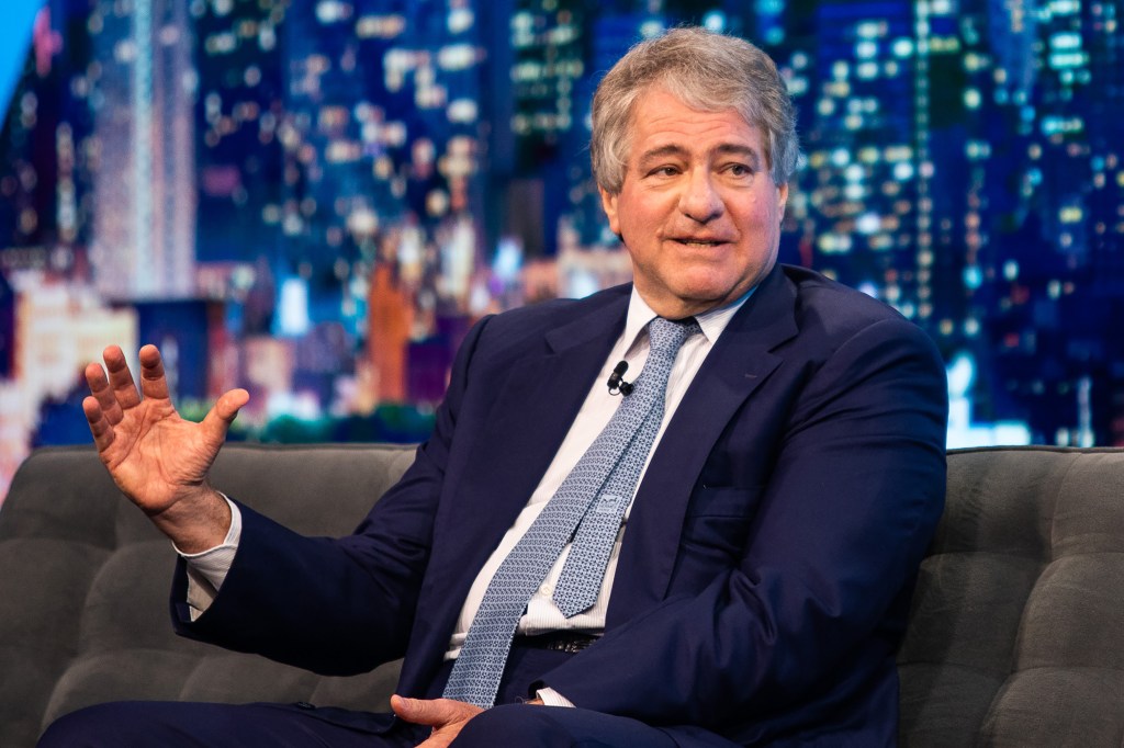 Billionaire Leon Black sues House Oversight Committee amid NDA fight in Jeffrey Epstein probe