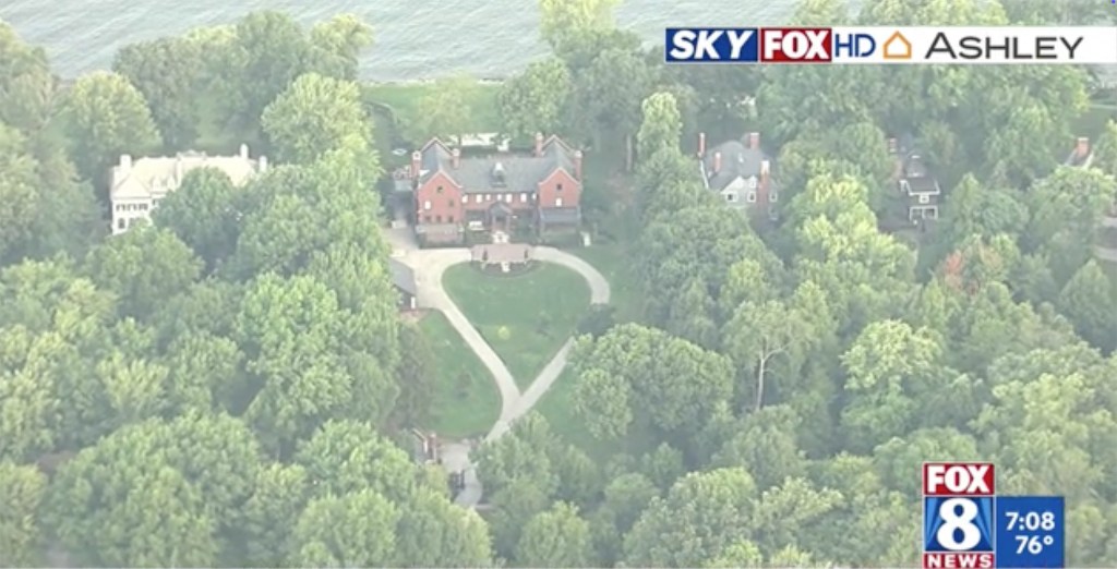 Taylor Swift and Travis Kelce go to extreme measures to keep nosy neighbors away from new Ohio mansionÂ