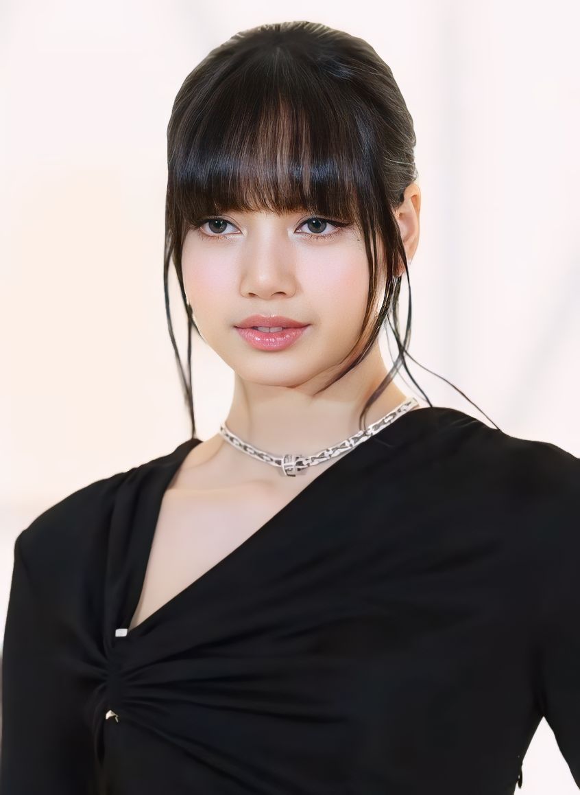 BLACKPINK's Lisa reveals heartbreaking reason why she 'can't date' because of K-pop culture