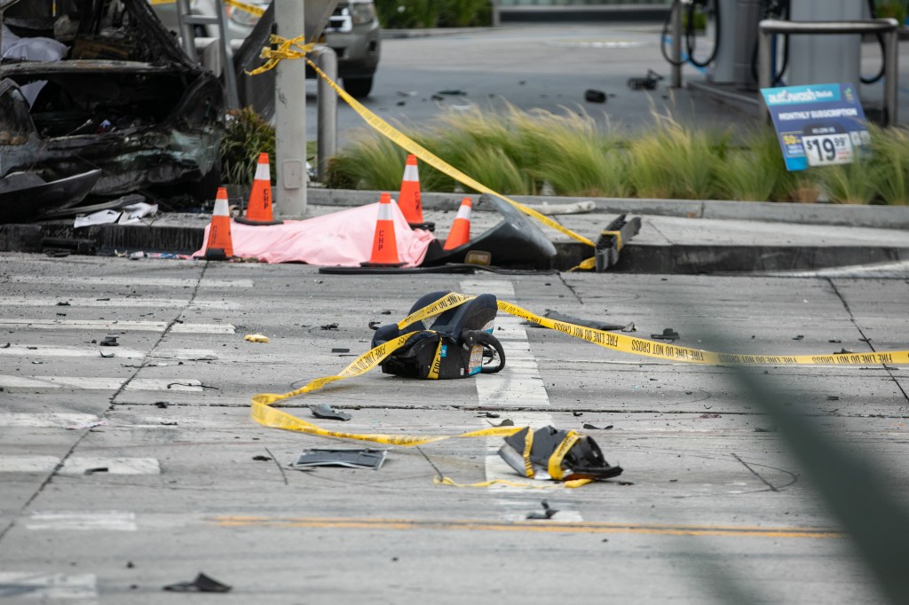 Family of victims in 130mph LA crash storm out of court as gruesome photo shown at Nicole Linton trial