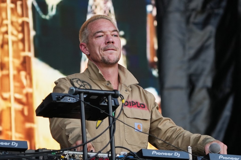 World-famous DJ Diplo treks 6 miles on foot to escape Burning Man: ‘F–ked up’