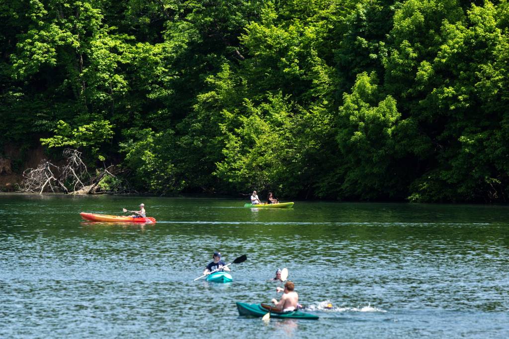Iowa school teacher and 10-year-old student die during field trip at Lake Macbride State Park