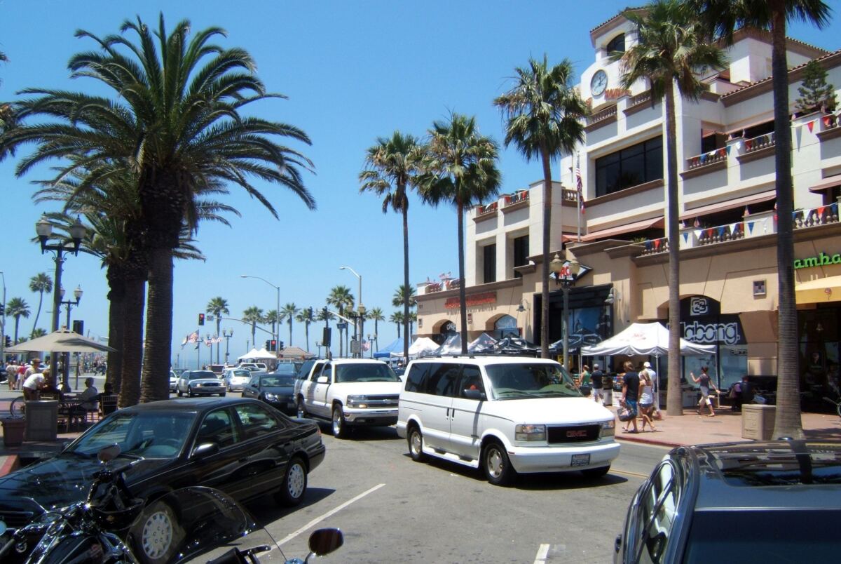 Beach battle erupts as classic California event faces closure over environmental backlash