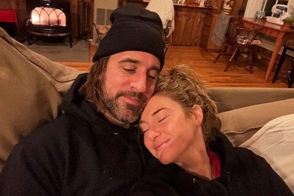 Shailene Woodley’s pals alarmed over Aaron Rodgers slamming actress: report