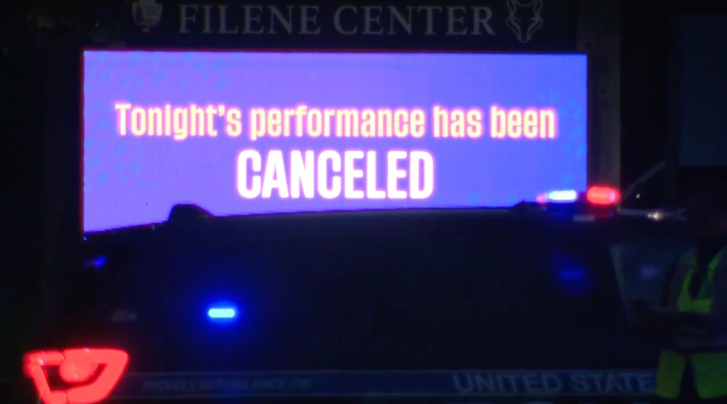 Virginia rock concert canceled after worker crushed to death by tour bus