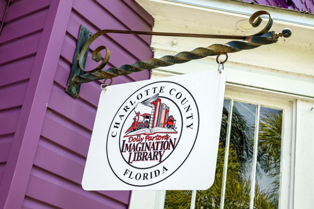 NY state joins in special touching tribute to Dolly Parton and her Imagination Library