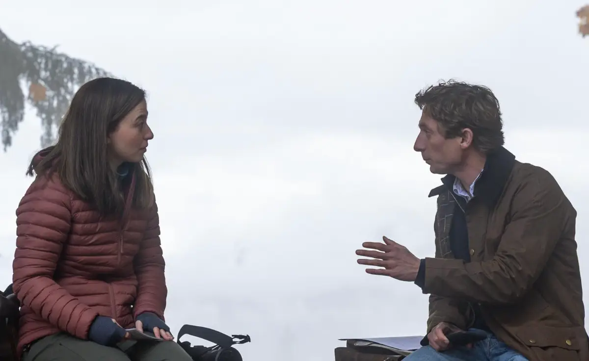 How Jeremy Strong treated other cast members as he went method playing Mark Zuckerberg in new film