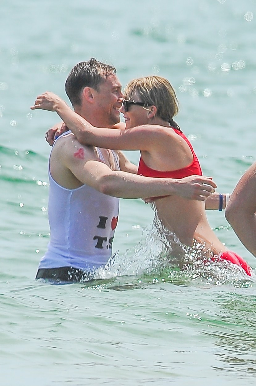 Why fans are convinced Taylor Swift’s ‘Pink Clouding’ apology is for ex Tom Hiddleston