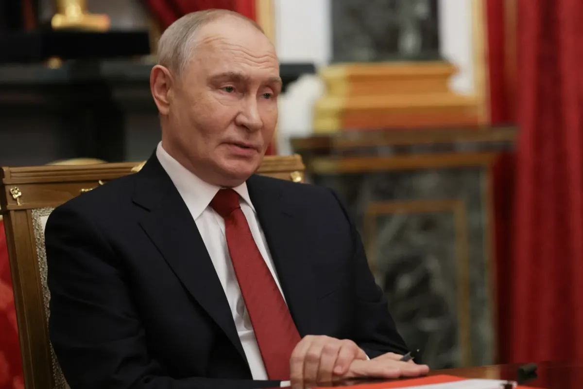 Boris Johnson speaks out after Russian drone strike almost hit train he was travelling on