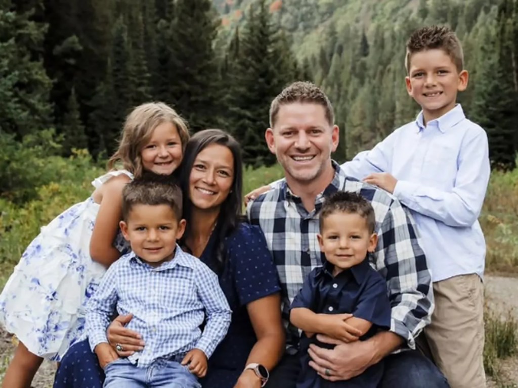 Selfless Utah dad killed by lightning strike trying to help stranded boaters off Florida coast