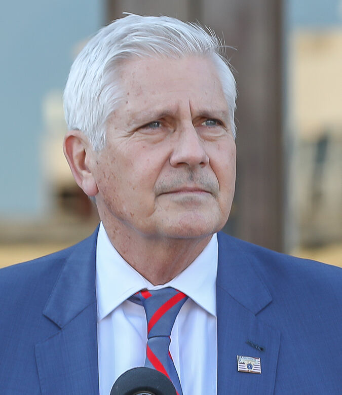 Exclusive | Bruce Blakeman poll claims he’s within 4 points of toppling Hochul in NY governor’s race