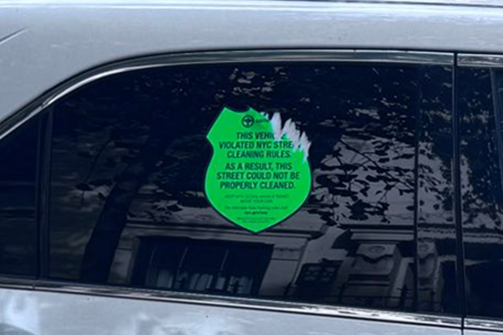 ‘Disgruntled’ car owner slaps ‘shame sticker’ on NYC sanitation car