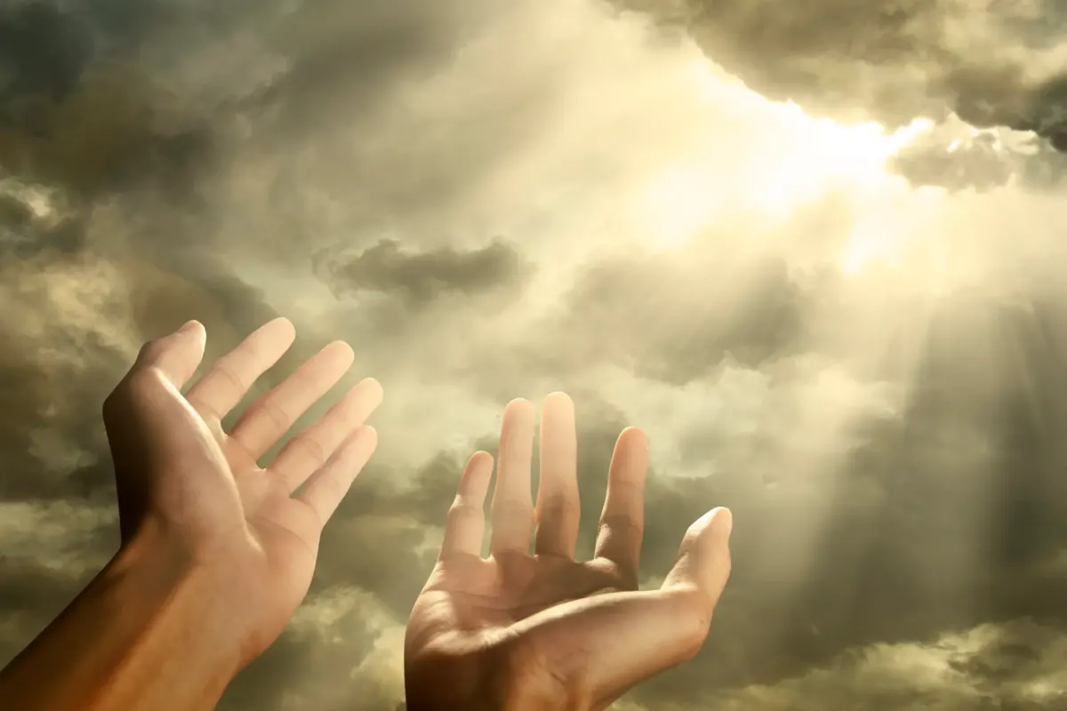 Lifelong atheist who 'died for 50 minutes' describes what God was like in the afterlife