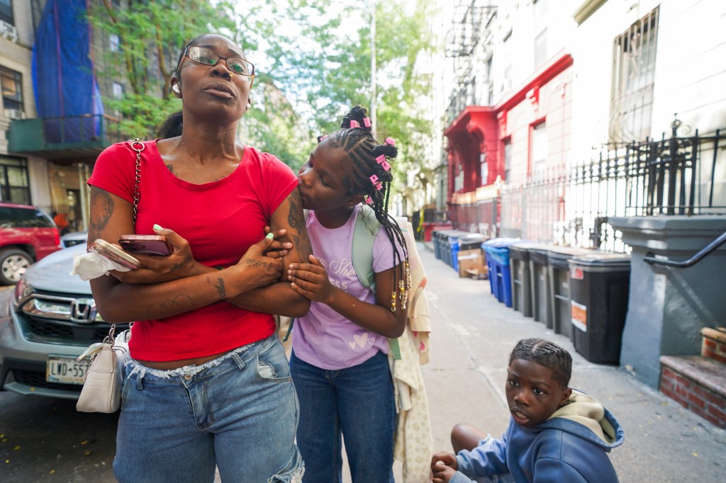 Person of interest surrenders in case of NYC mom beaten to death in front of daughter: lawyer