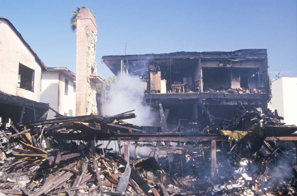 Earthquake experts ramp up chances of huge California disaster as worrying new calculations drops