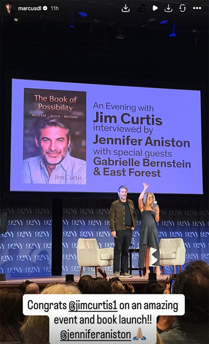 Jennifer Aniston makes extremely racy joke while interviewing boyfriend Jim Curtis