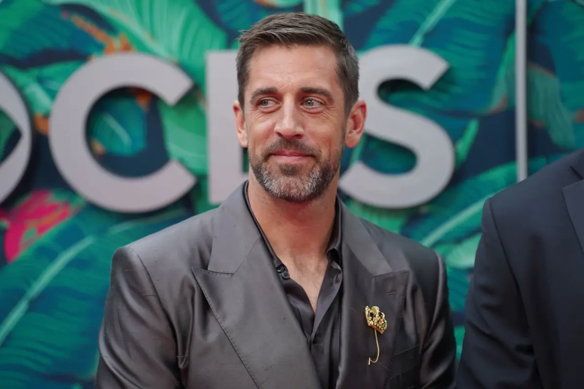 Aaron Rodgers' ex Mallory Edens issues sharp response after he throws shade at his past girlfriends