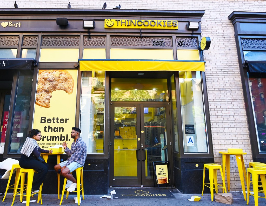 Divorcing couple fighting over crumbling NYC bakery business