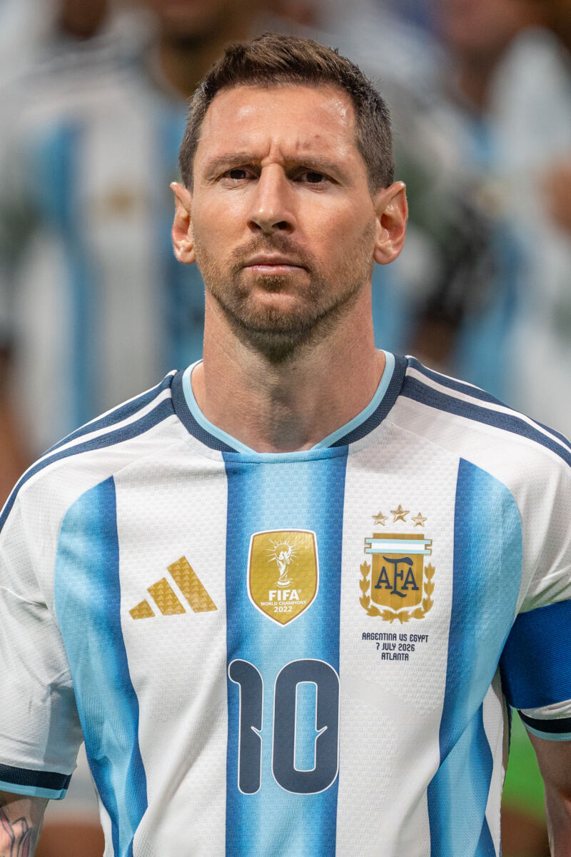 Messi retires from international football after death of father