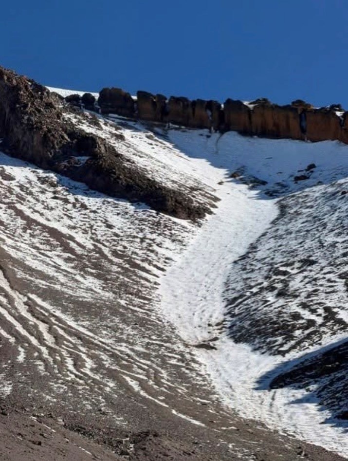 San Jose climber plummets 500ft down notorious Mount Shasta before crawling to remote cabin