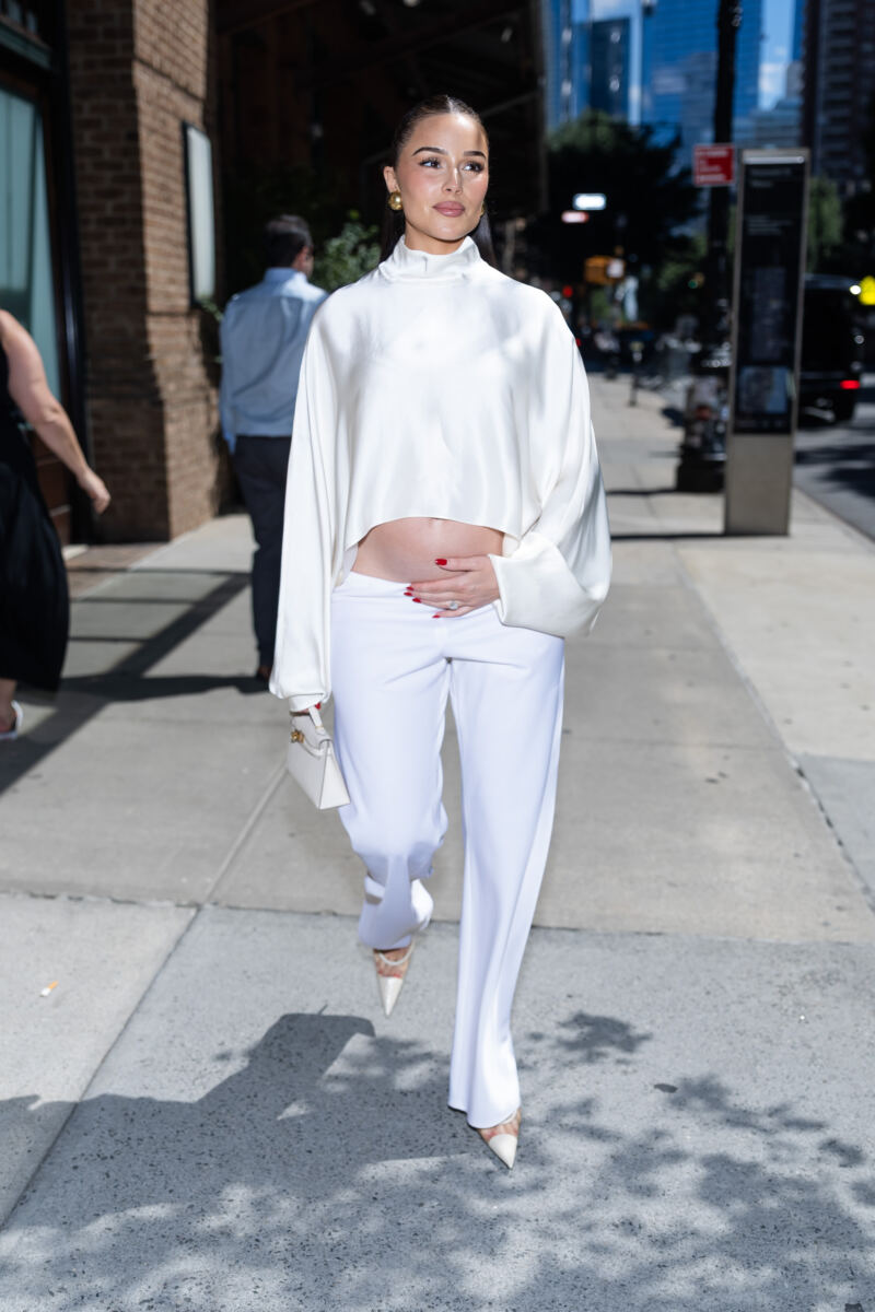 Olivia Culpo claps back at body shamers saying she ‘really blows up’ during pregnancies